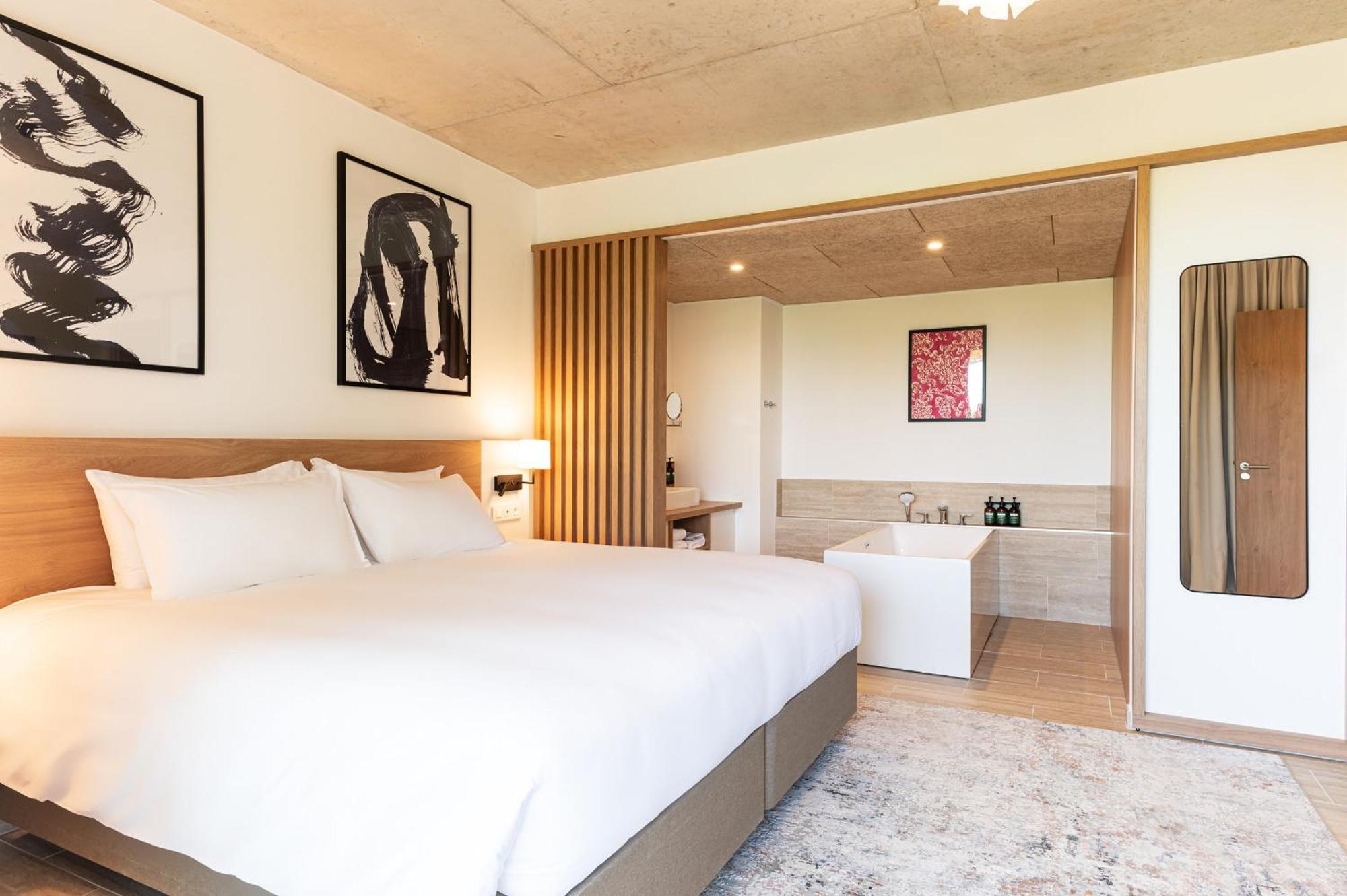Voco Beaune , Cite Des Vins By Ihg Bagian luar foto
